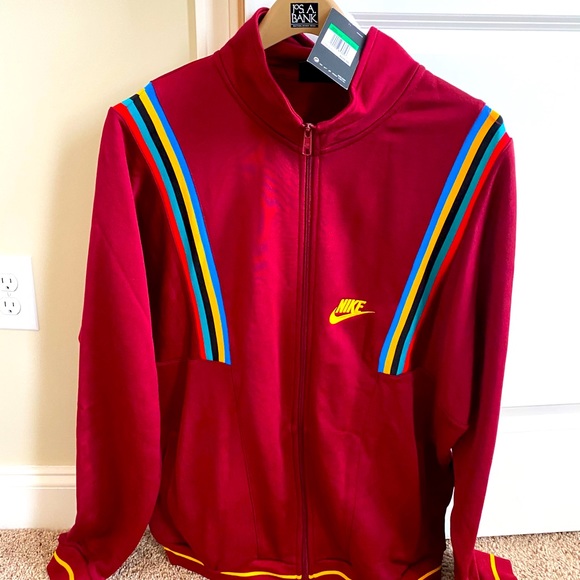 Nike Other - Nike jacket xl tall